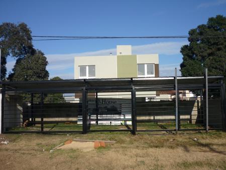 Duplex Complejo Q HOUSE - Av. Alsina Nº576